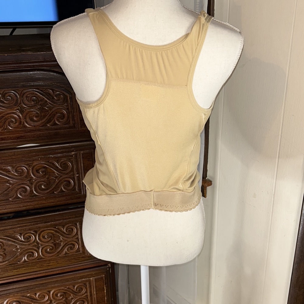 Bellybra size Medium. - Picture 3 of 4